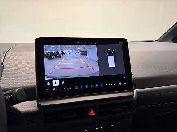 Kia PV5 30 of 30