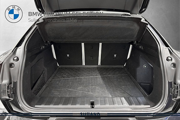 BMW iX2 29 of 30