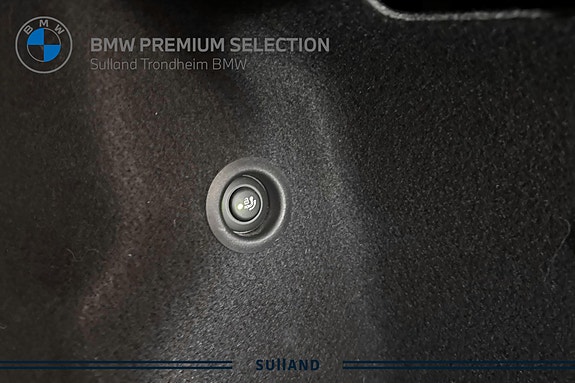 BMW iX2 28 of 30