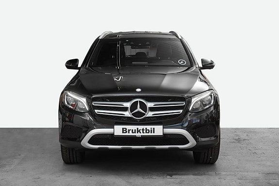Mercedes-Benz GLC350 e 3 of 25
