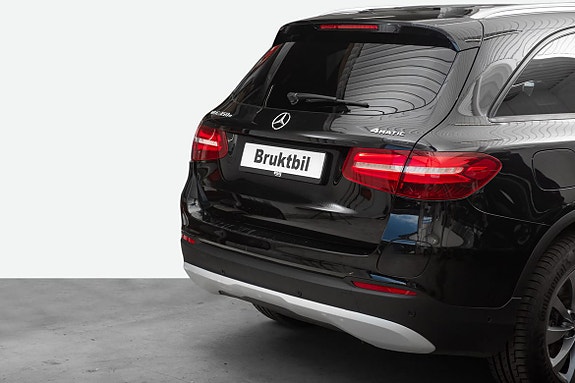 Mercedes-Benz GLC350 e 6 of 25