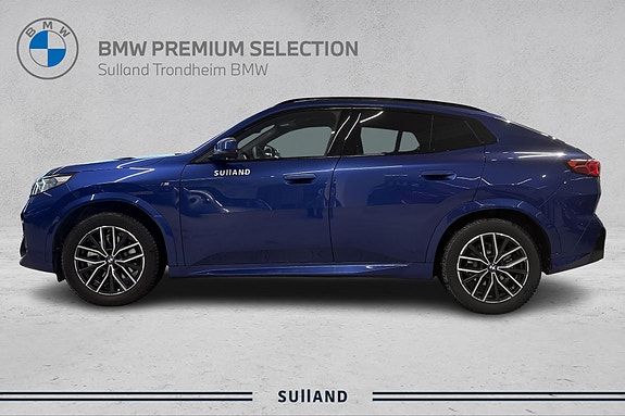 BMW iX2 2 of 25