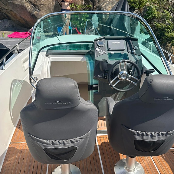 Nye typen Oceanmaster 630WA. 2020 mod motor. Stor service i 2025. 4 år n.gang. 18 of 20