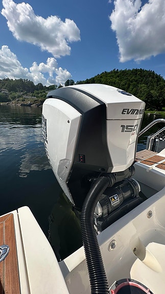 Nye typen Oceanmaster 630WA. 2020 mod motor. Stor service i 2025. 4 år n.gang. 11 of 20