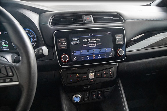 Nissan Leaf 15 of 23
