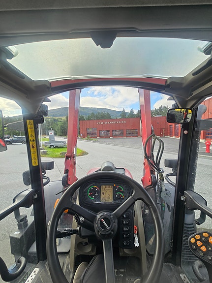 CASE IH Luxxum 120 19 of 21