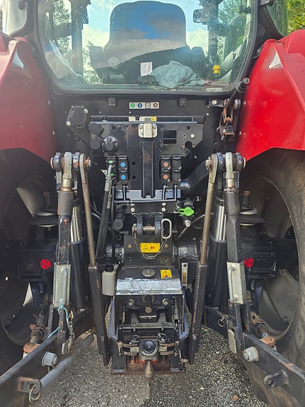 CASE IH Luxxum 120 11 of 21