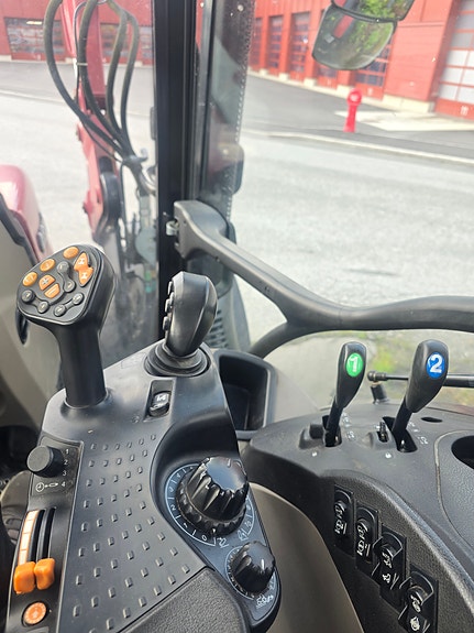 CASE IH Luxxum 120 15 of 21