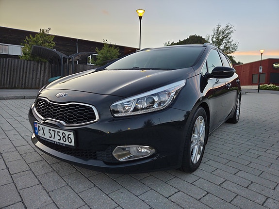 Kia Ceed 13 of 25