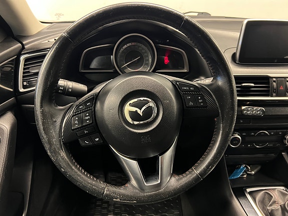 Mazda 3 14 of 16
