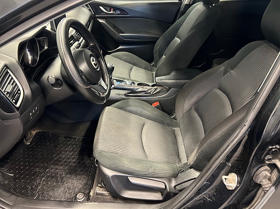 Mazda 3 7 of 16