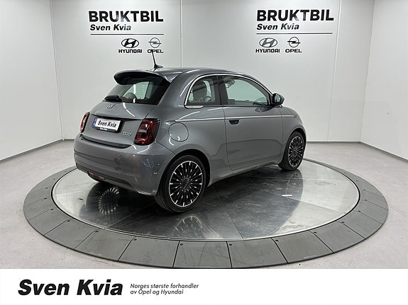 Fiat 500e 8 of 28