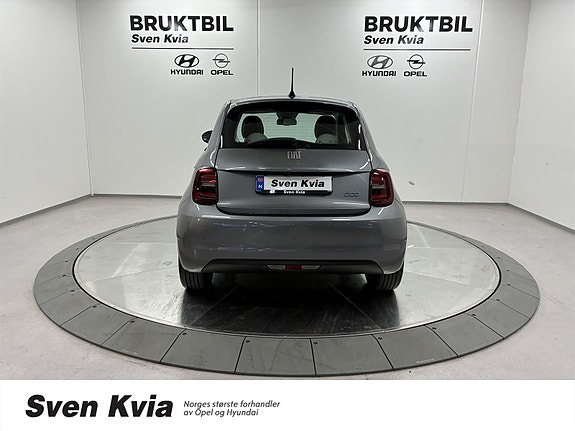 Fiat 500e 7 of 28
