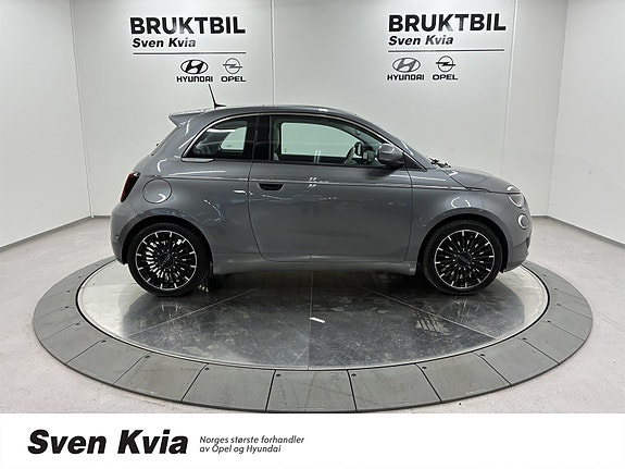 Fiat 500e 4 of 28