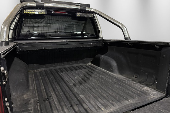 Volkswagen Amarok 29 of 30