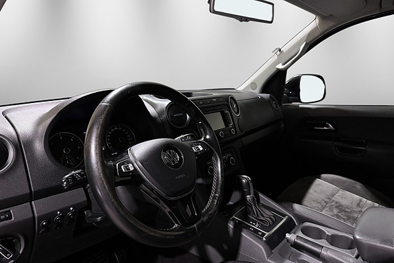 Volkswagen Amarok 25 of 30