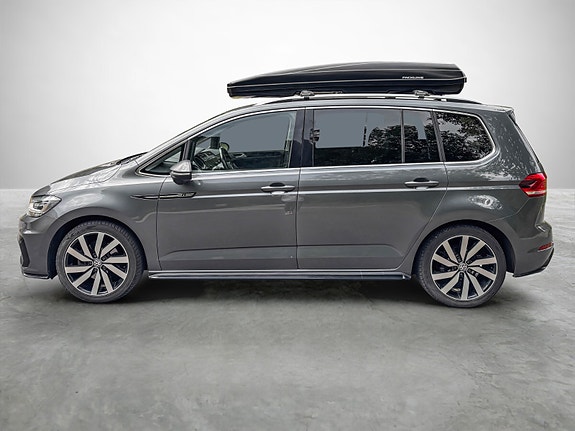 Volkswagen Touran 2 of 30