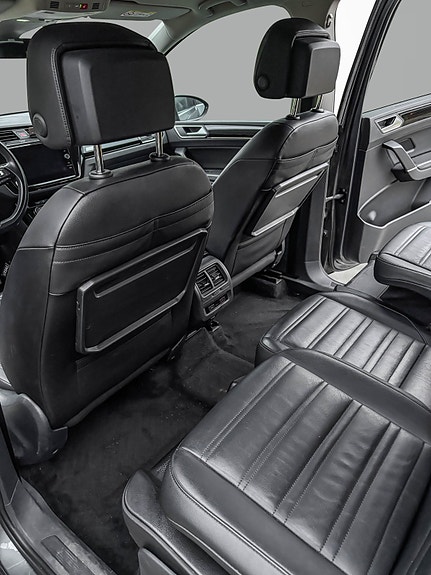 Volkswagen Touran 19 of 30