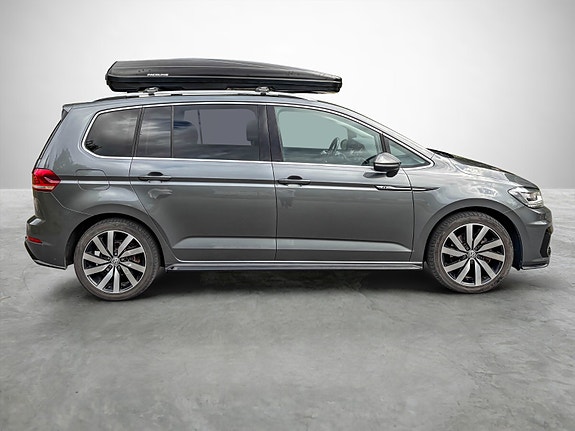 Volkswagen Touran 6 of 30