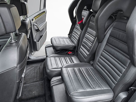 Volkswagen Touran 20 of 30