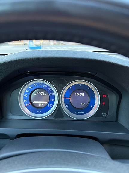 Volvo V60 5 of 14
