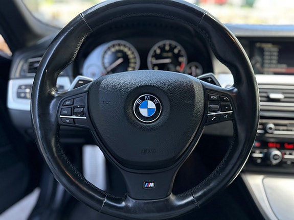 BMW 520d 25 of 30