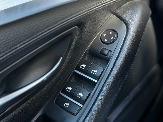 BMW 520d 29 of 30