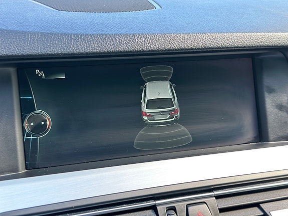 BMW 520d 24 of 30
