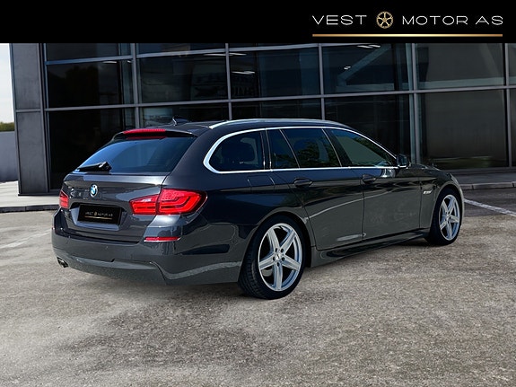 BMW 520d 8 of 30