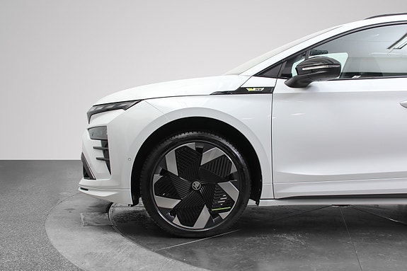 Skoda Enyaq RS 9 of 30