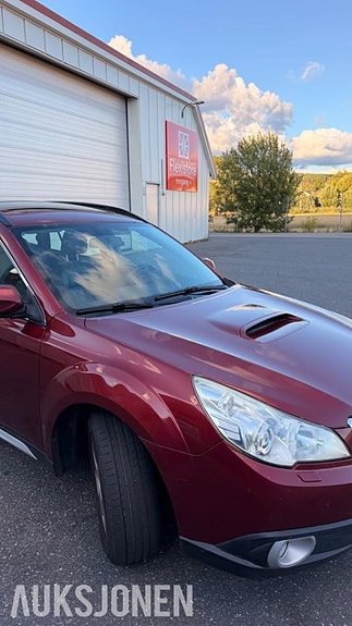 Subaru Outback 10 of 20