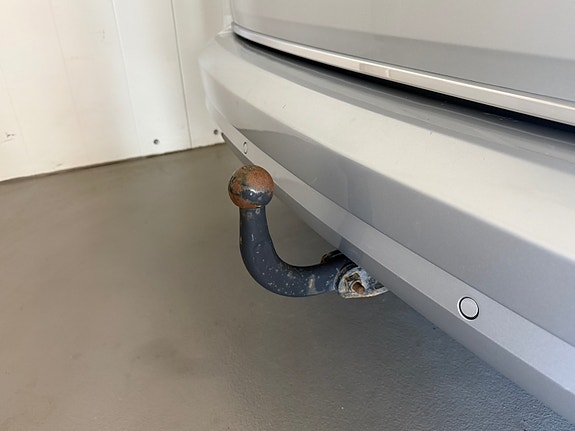 Volkswagen Caddy Maxi 11 of 23