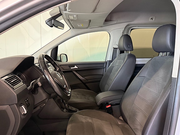 Volkswagen Caddy Maxi 17 of 23