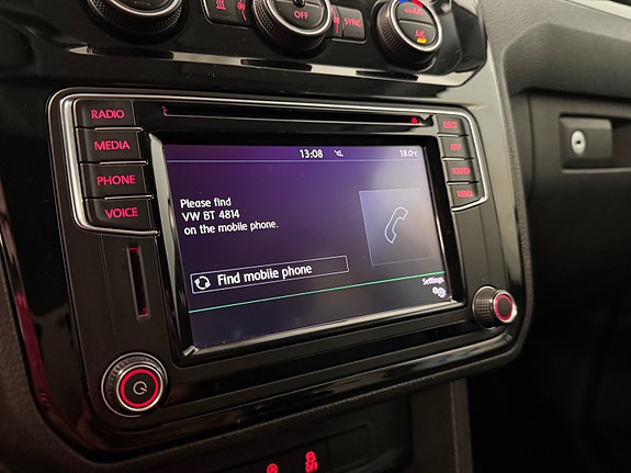 Volkswagen Caddy Maxi 23 of 23