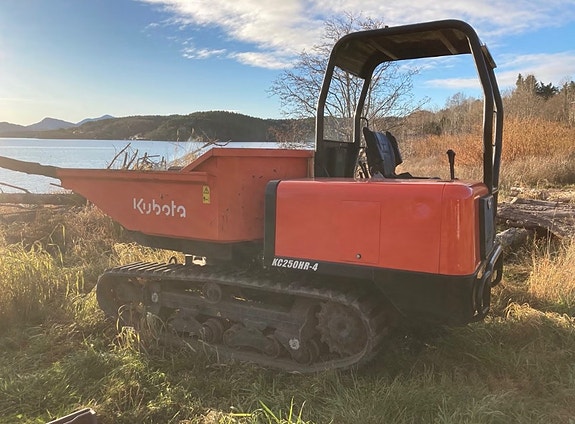 Kubota KC250HR 2 of 5