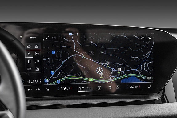 Audi Q6 e-tron 21 of 30
