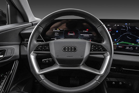 Audi Q6 e-tron 16 of 30