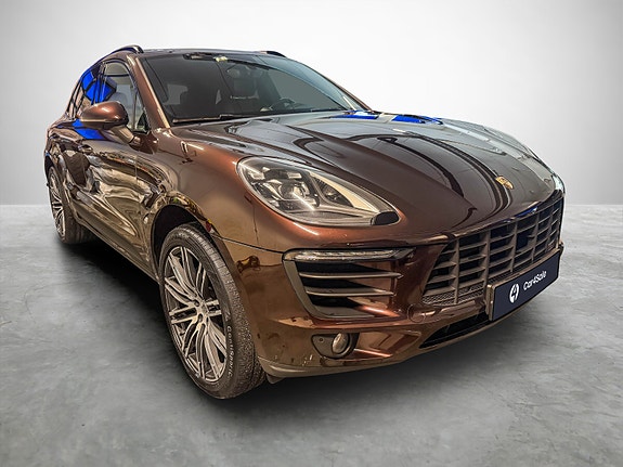 Porsche Macan 7 of 30