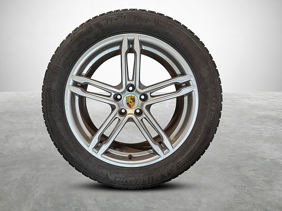 Porsche Macan 29 of 30