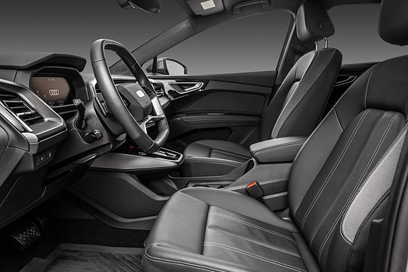 Audi Q4 e-tron 13 of 30