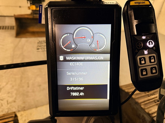 Volvo EC140EL 30 of 30