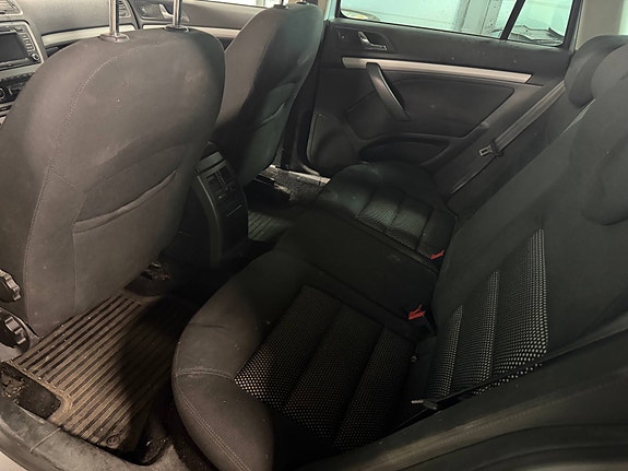 Skoda Octavia 16 of 25