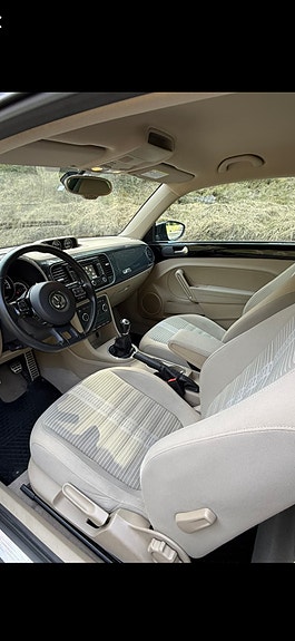 Volkswagen Beetle 7 of 28
