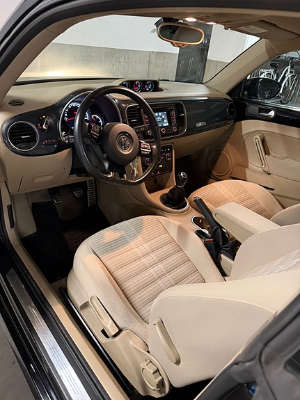 Volkswagen Beetle 17 of 28