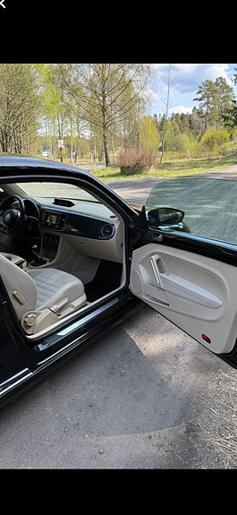 Volkswagen Beetle 12 of 28