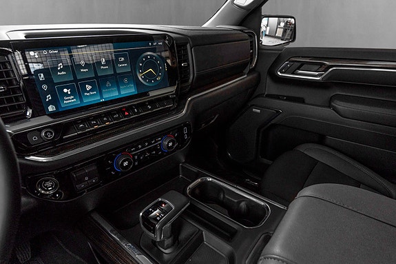 Chevrolet Silverado 1500 16 of 30
