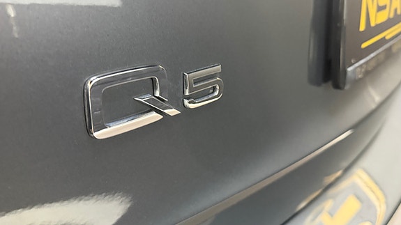 Audi Q5 7 of 30