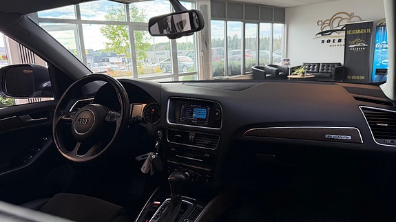 Audi Q5 24 of 30