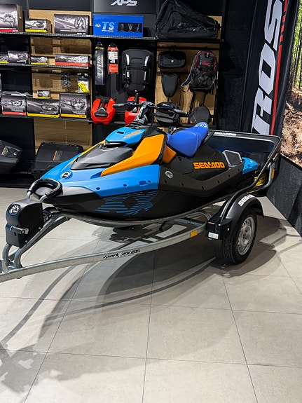 Seadoo Spark Trixx 1UP/2UP m/henger ++ 3 of 5