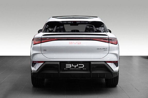 BYD Sealion 7 5 of 30